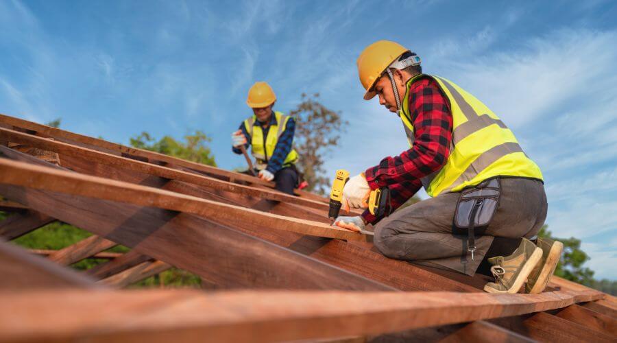 Professional residential roofers in Keewatin, MN